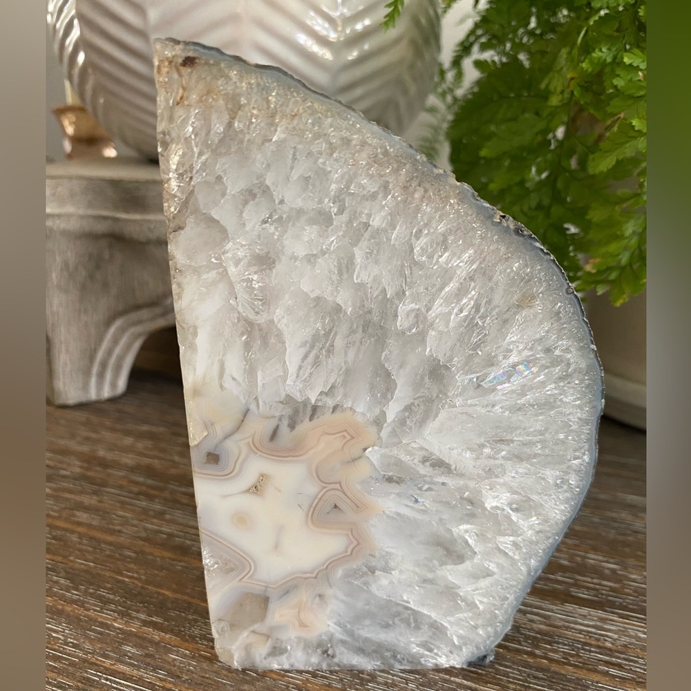 Pretty Agate Druzy Geode Boho Accent‎ Decor